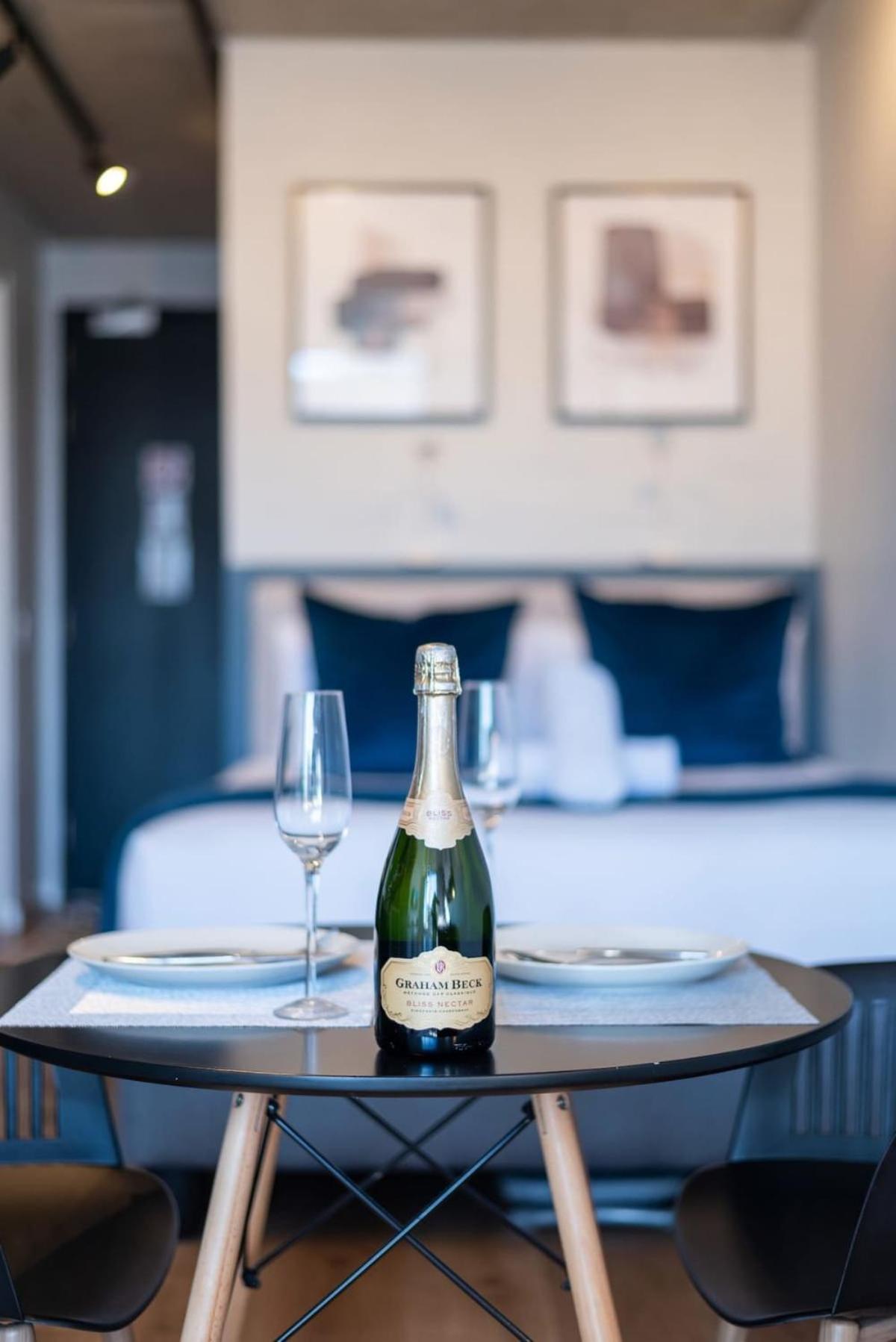 Apartment Cosy Couples Retreat Apartment!